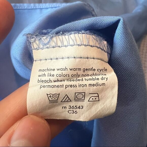 Geoffrey Beene blue button down shirt. - Picture 7 of 11